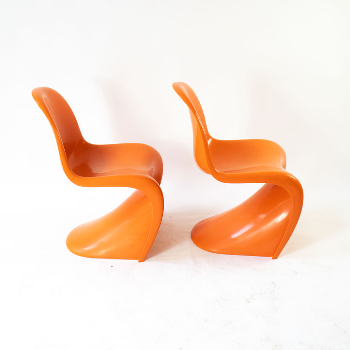 Orange "S-Chair" pair by Verner Panthon 
