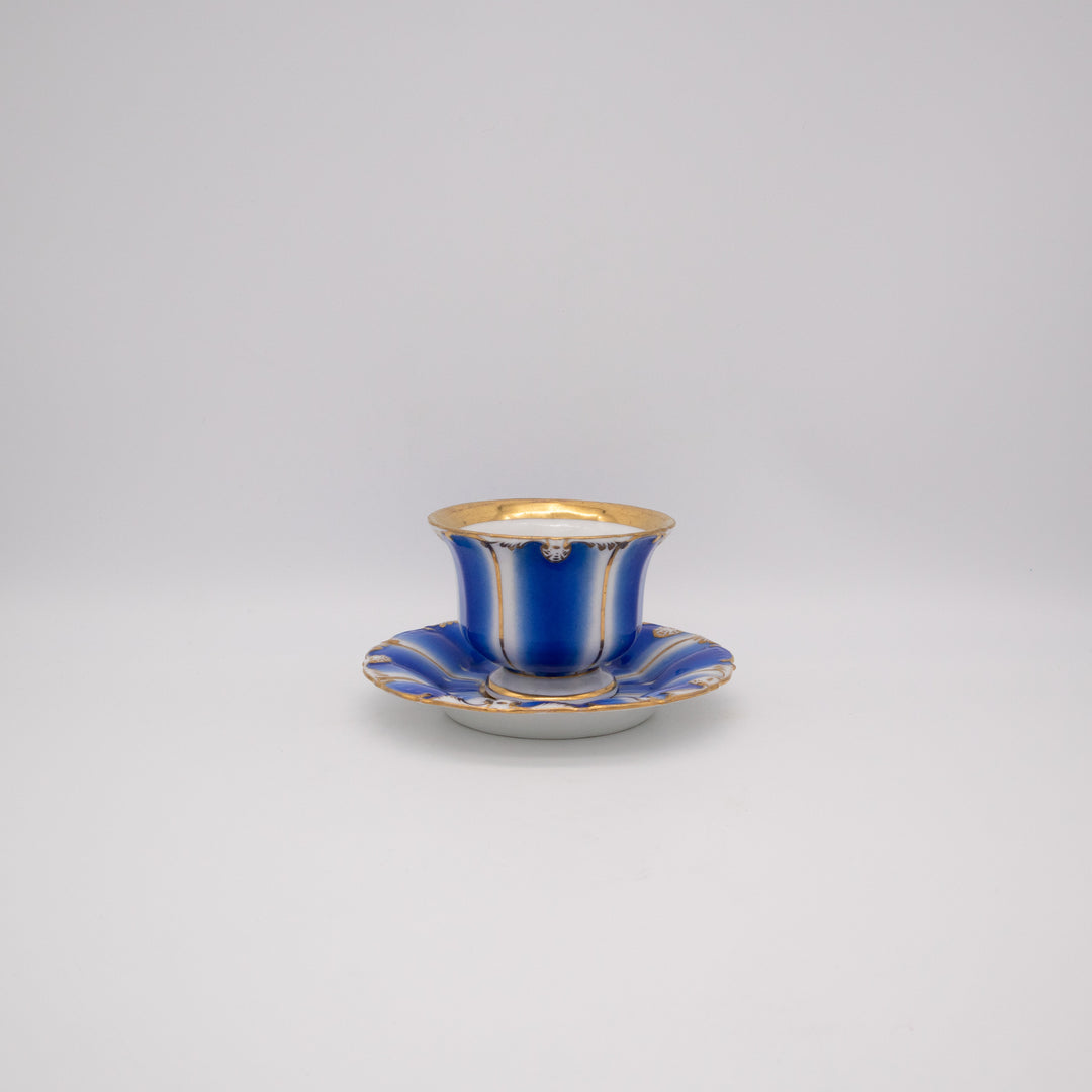 Tasse und Untertasse von  Portheim & Sohn, Vorderseite
