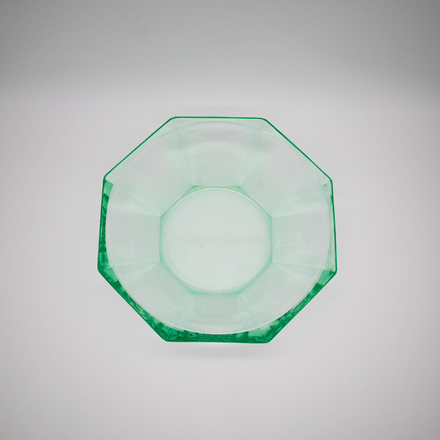 Uranglas Salatschüssel von oben fotografiert