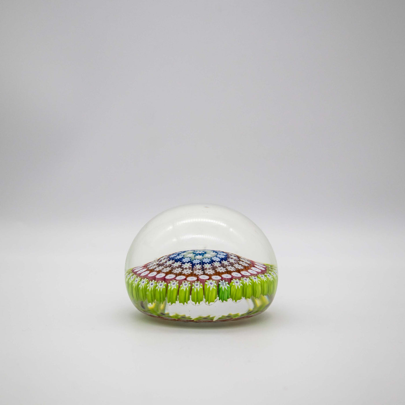 Briefbeschwerer Millefiori von Perthshire Paperweights, Seitenansicht