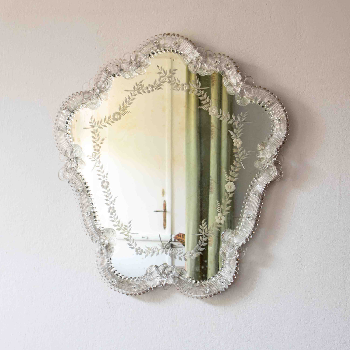 Spiegel aus Murano, Vorderseite